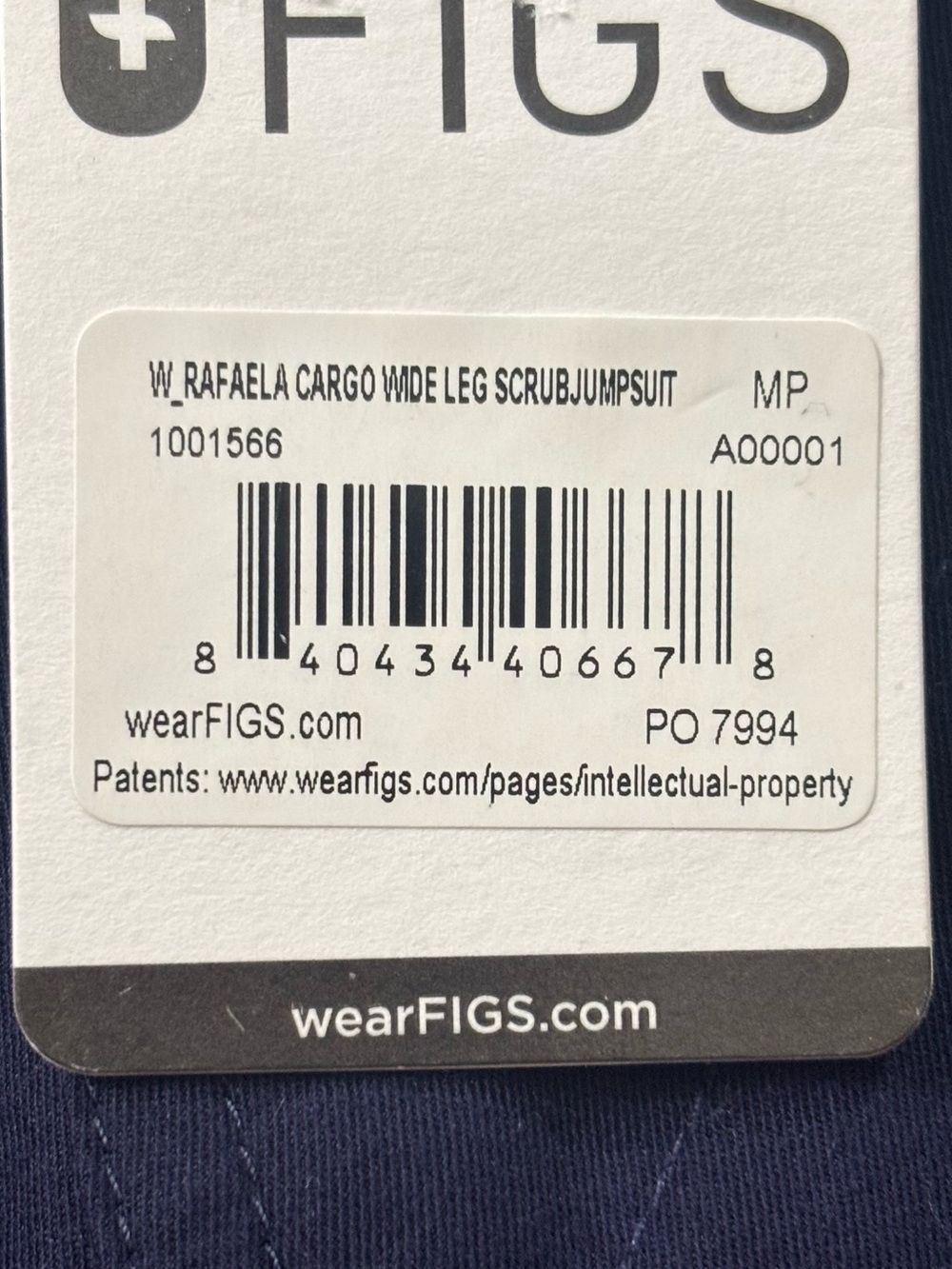 NWT FIGS Rafaela Wide Leg Scrub Jumpsuit Navy Medium Petite - Picture 9 of 9